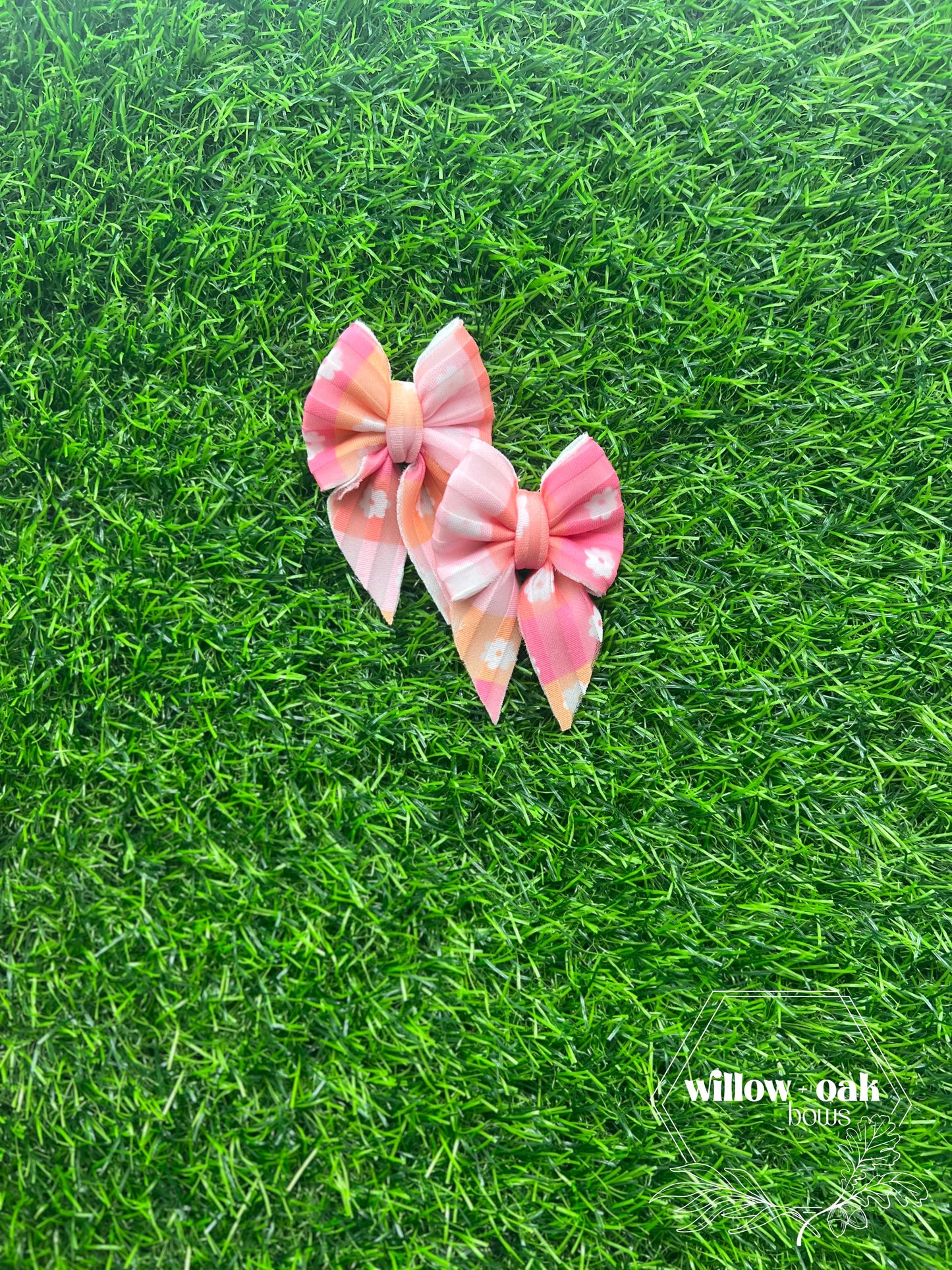 pink|orange flower