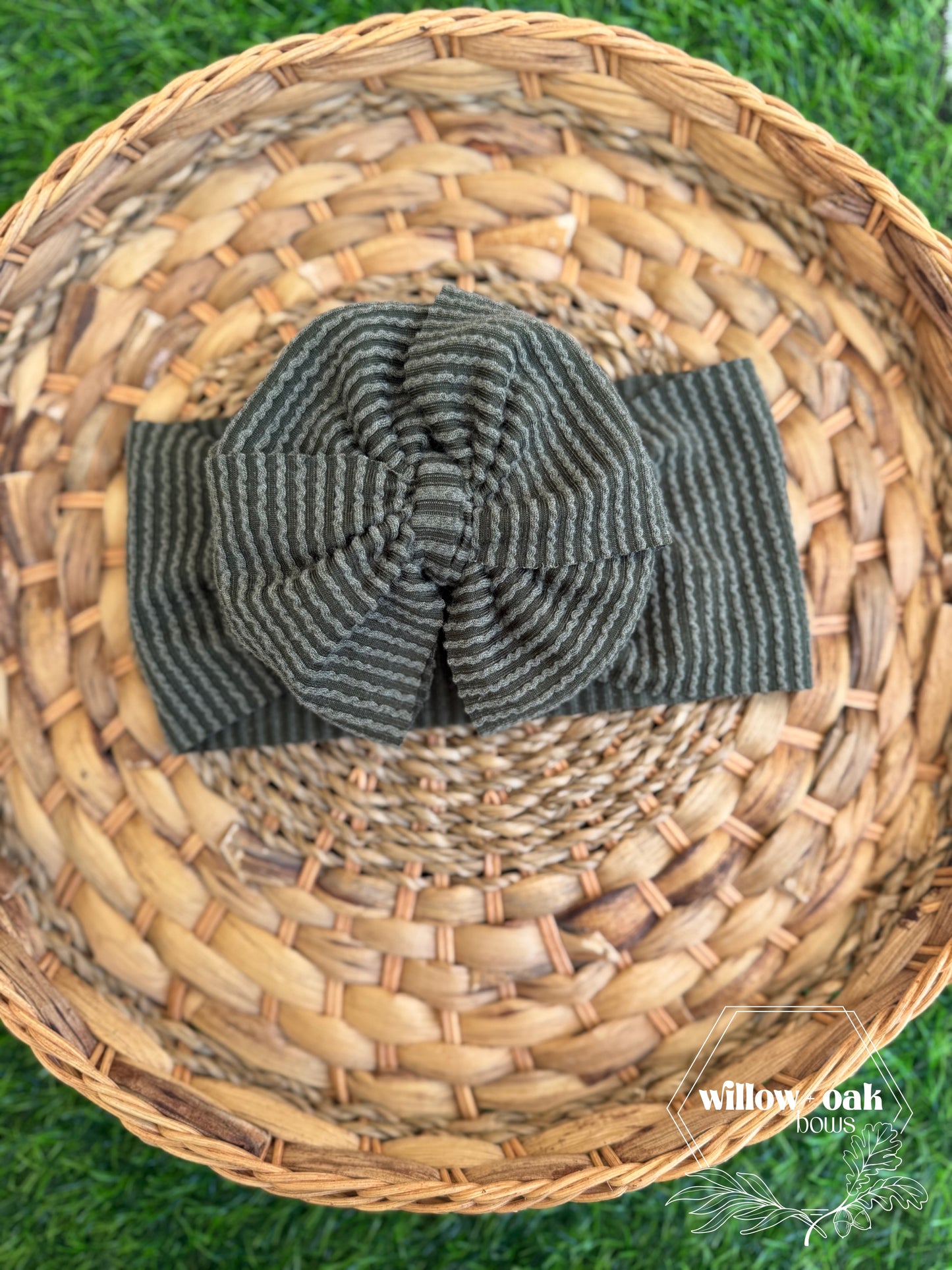 waved olive headwrap