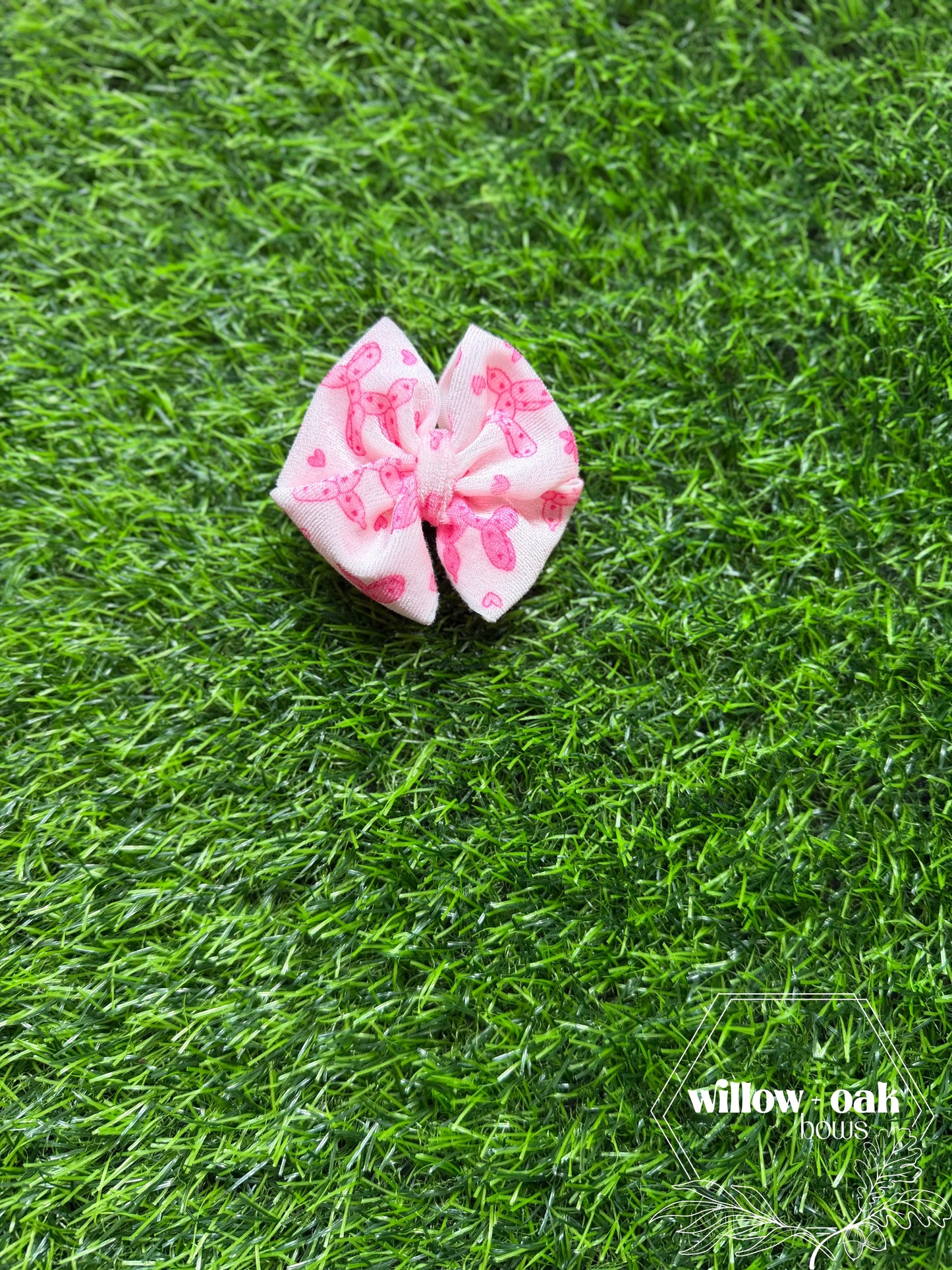 pink balloon dog