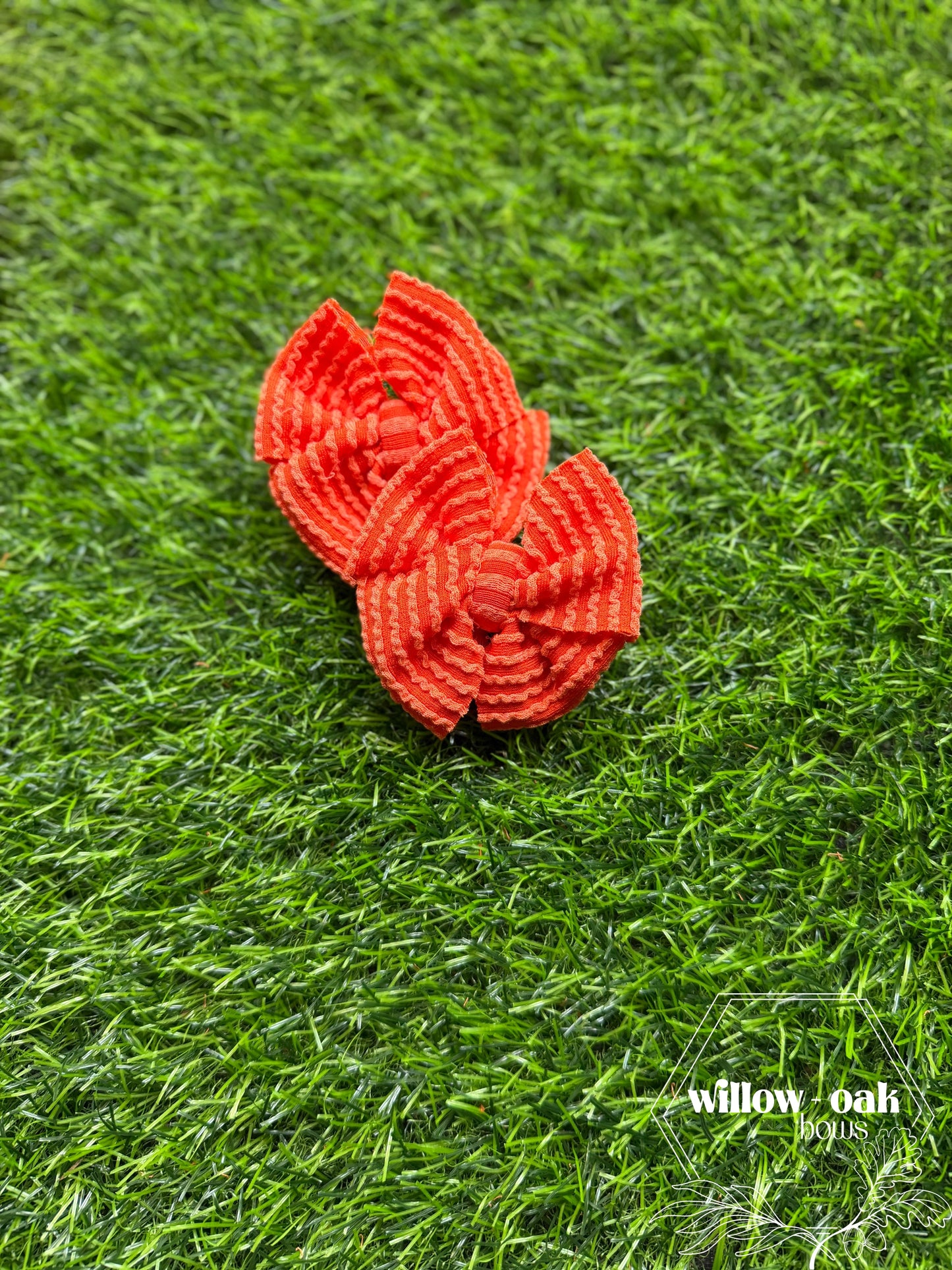 waved orange