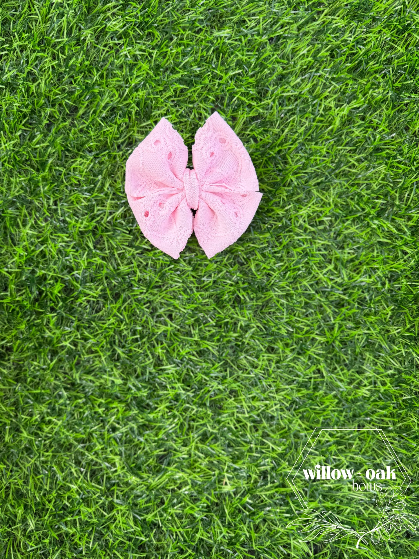 light pink eyelet