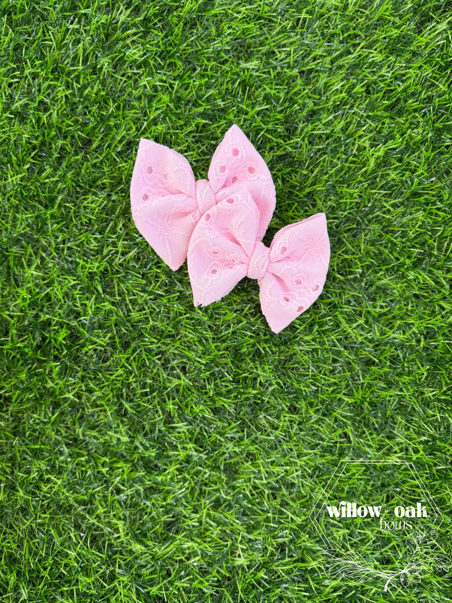 light pink eyelet