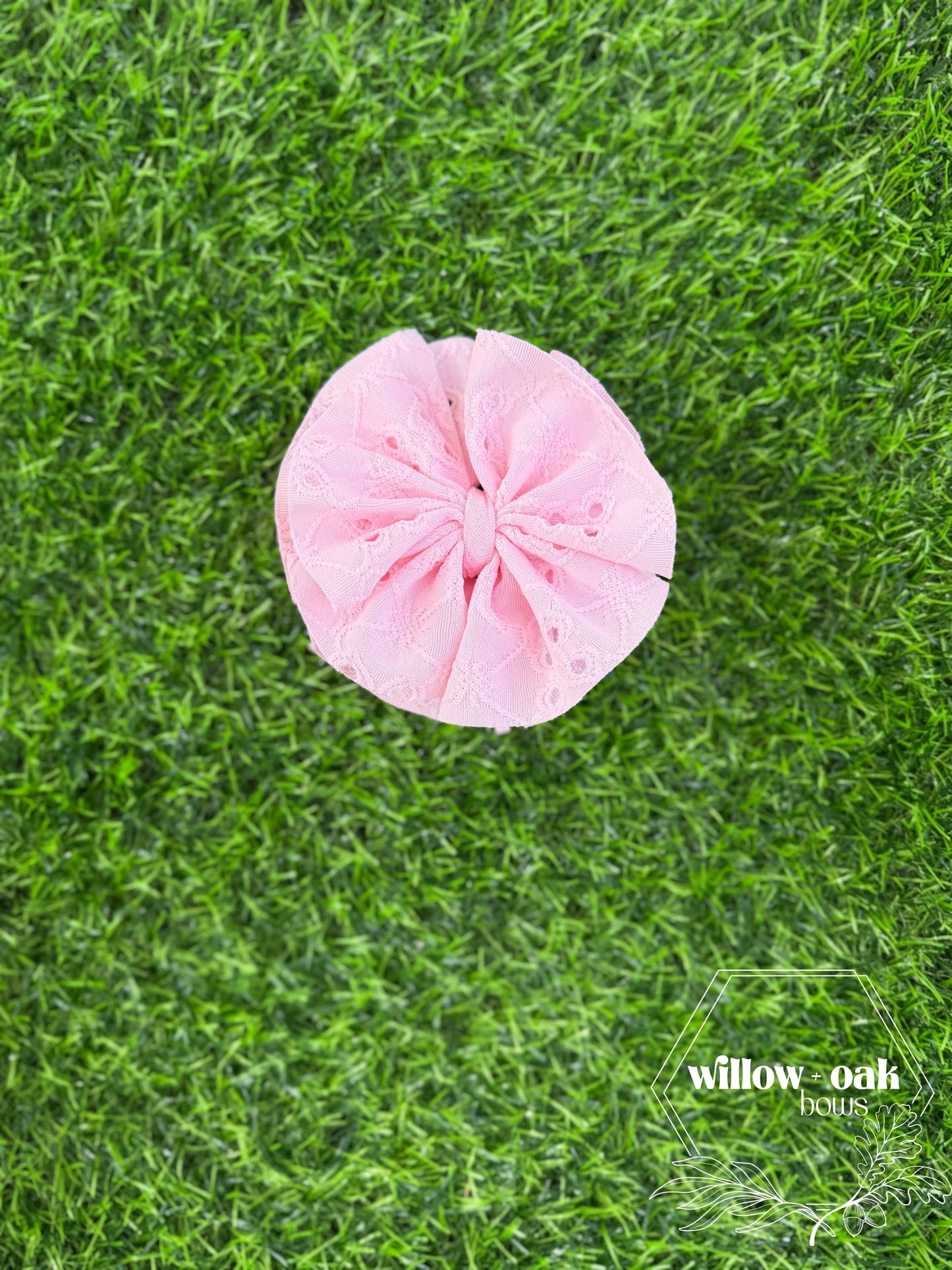 light pink eyelet