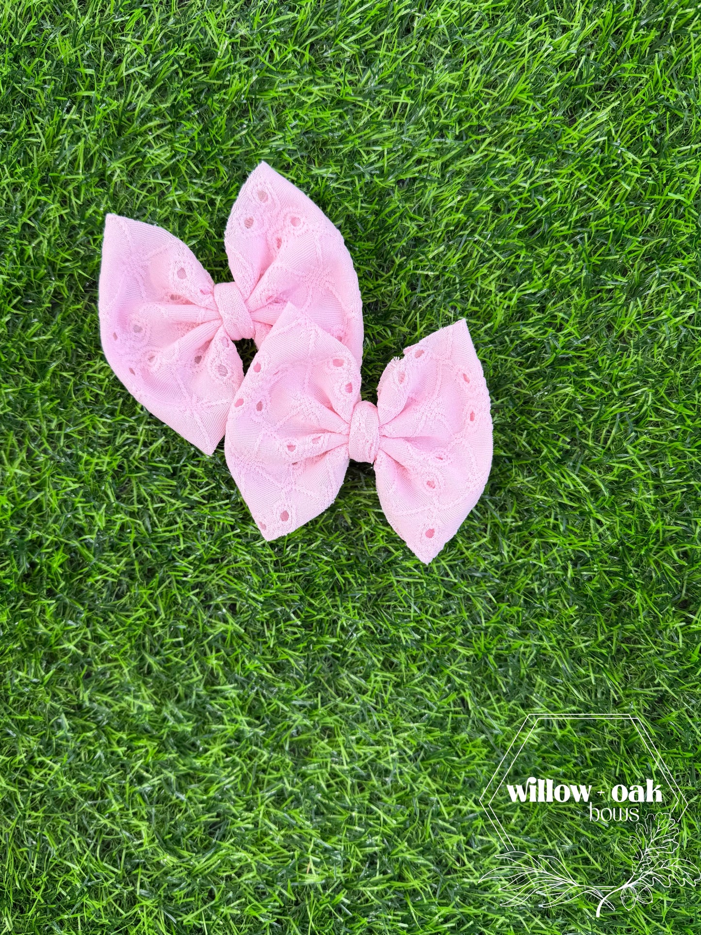 light pink eyelet